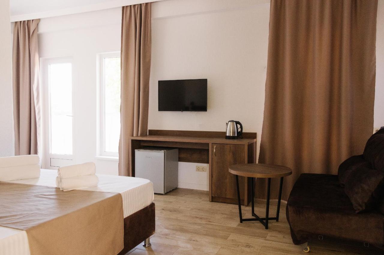 Hotel Talion, Pitsunda Lidzava ภายนอก รูปภาพ